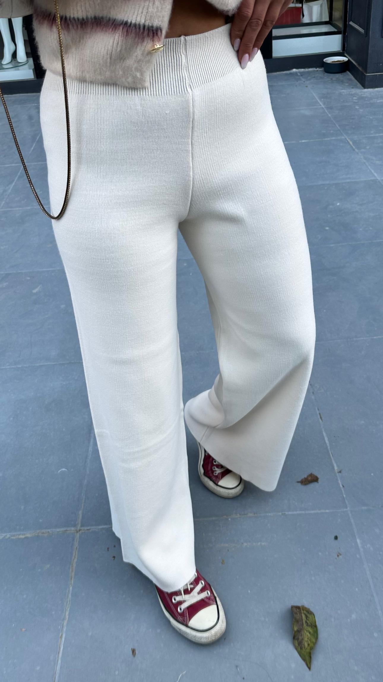 Krem Triko Pantolon 