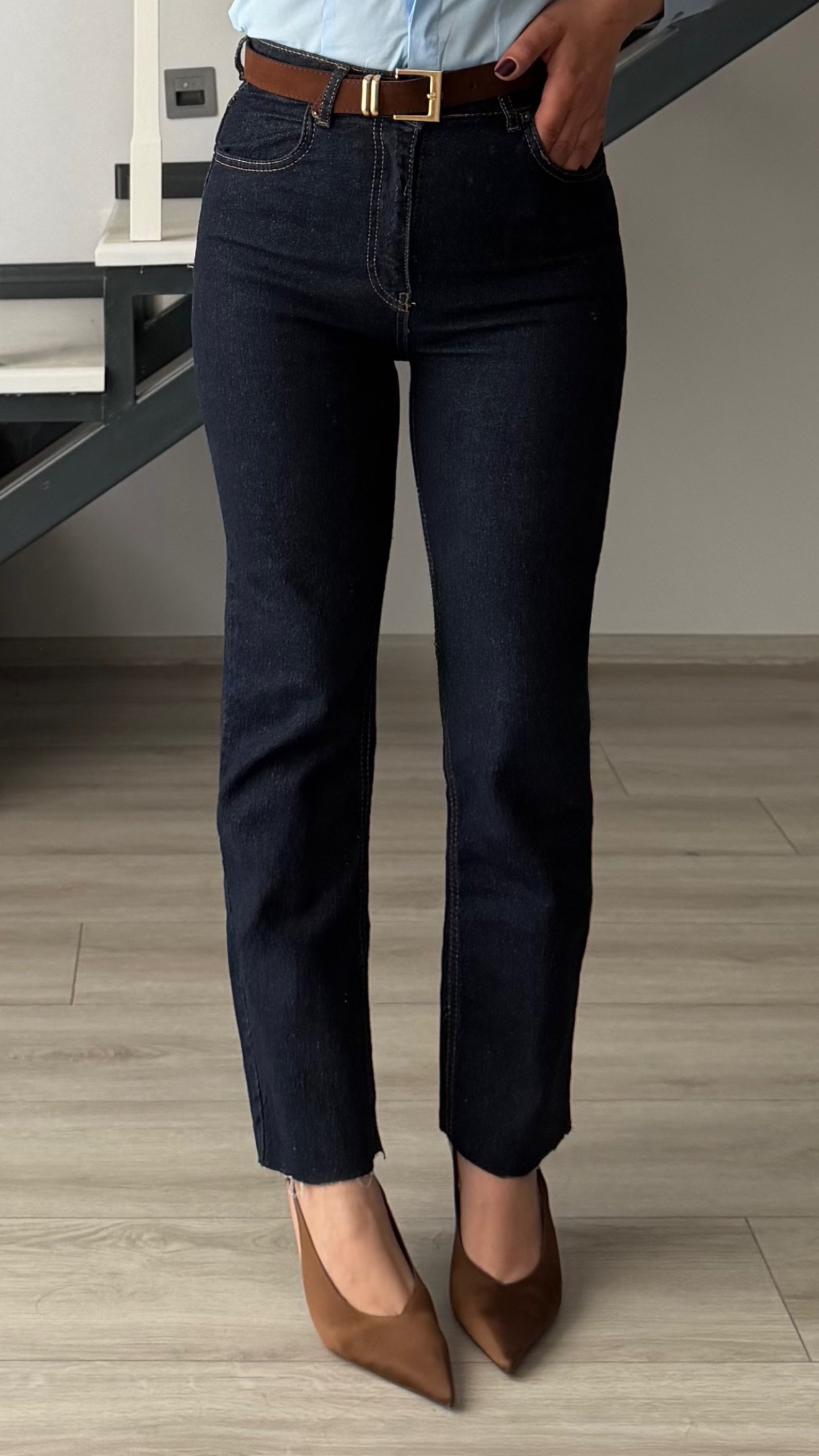 Navy Blue Belted Straight-Leg Jeans