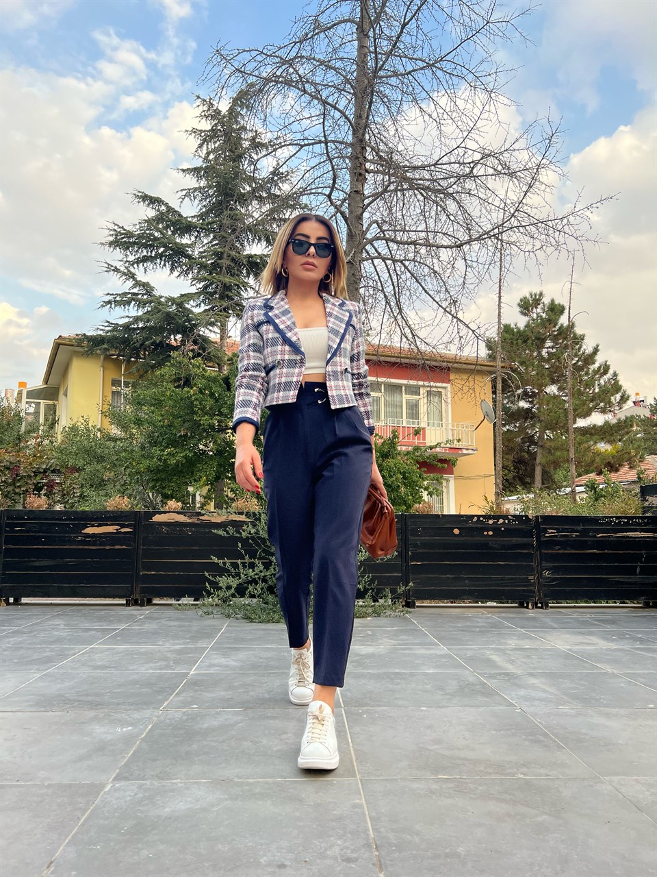 Lacivert Tokalı Kumaş Pantolon