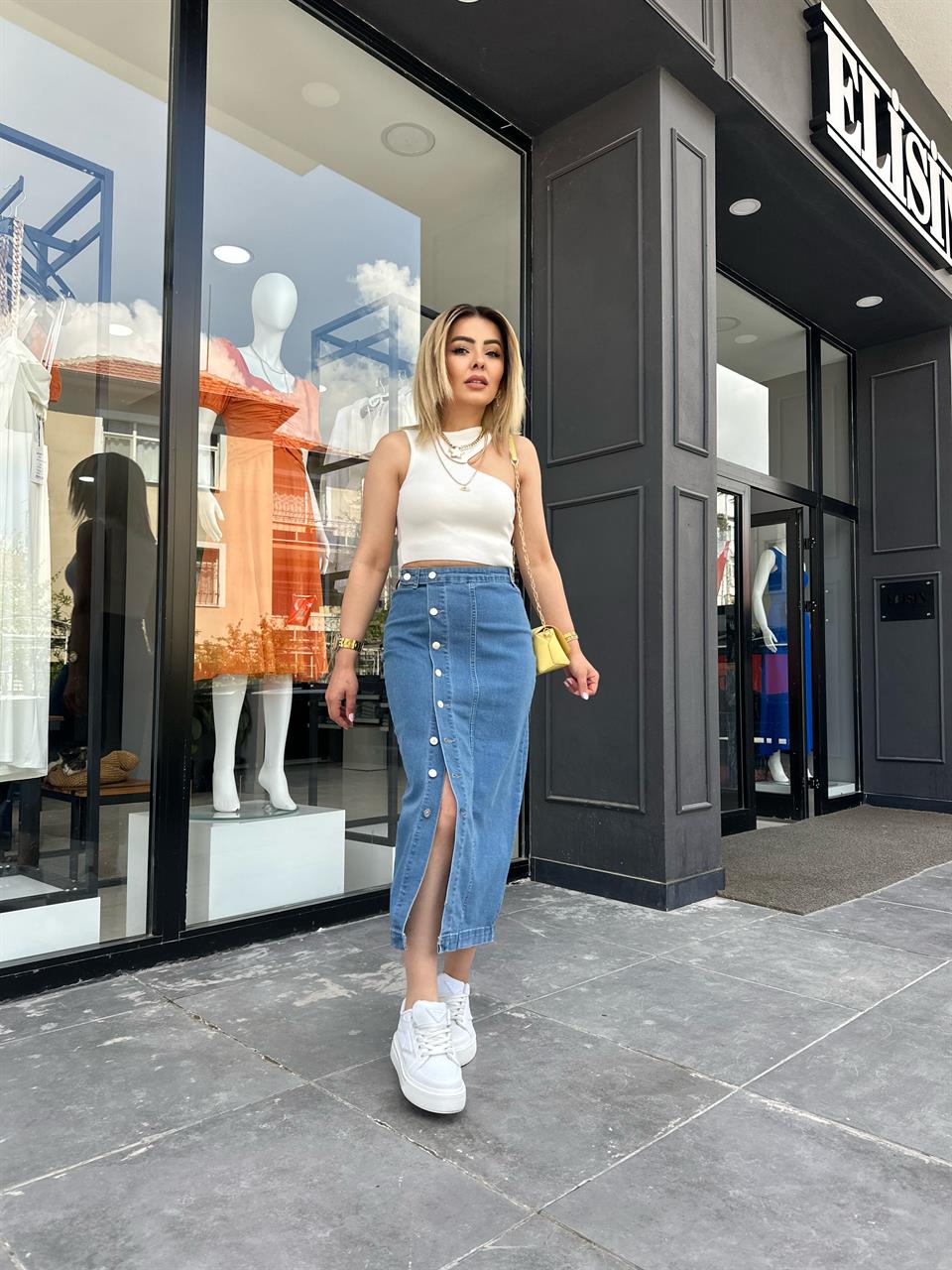 Likralı Yandan Düğmeli Denim Etek 