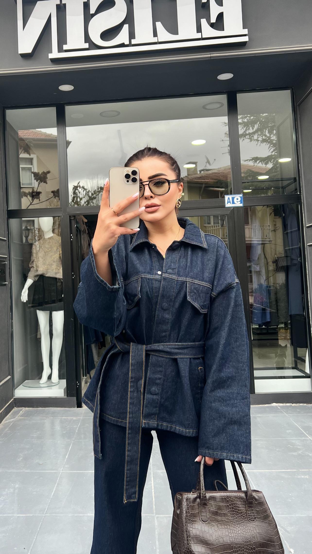 Marka Model Belden Bağlamalı Denim Takım