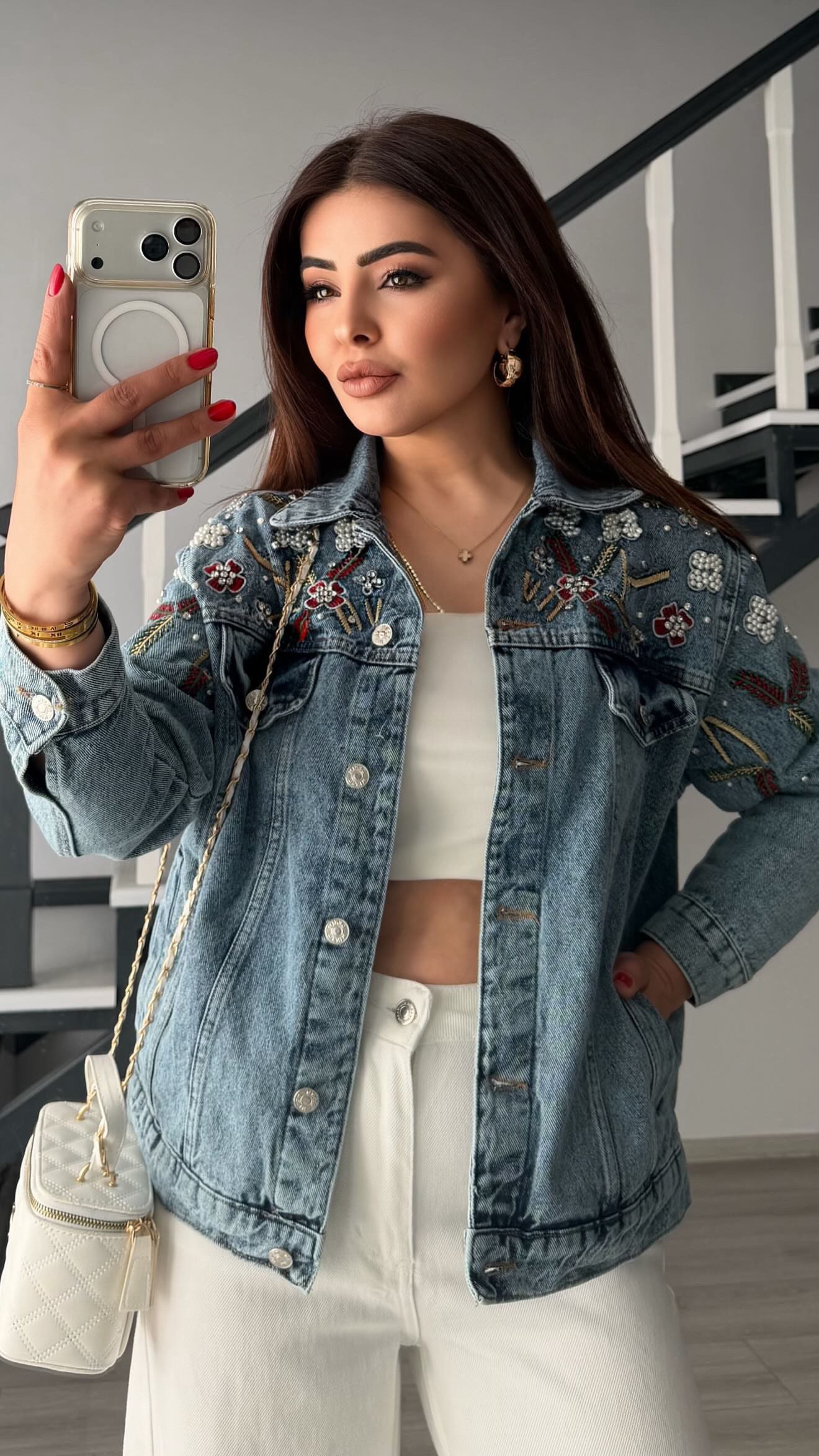 Mavi Taşlı-Nakış İşlemeli Denim Ceket