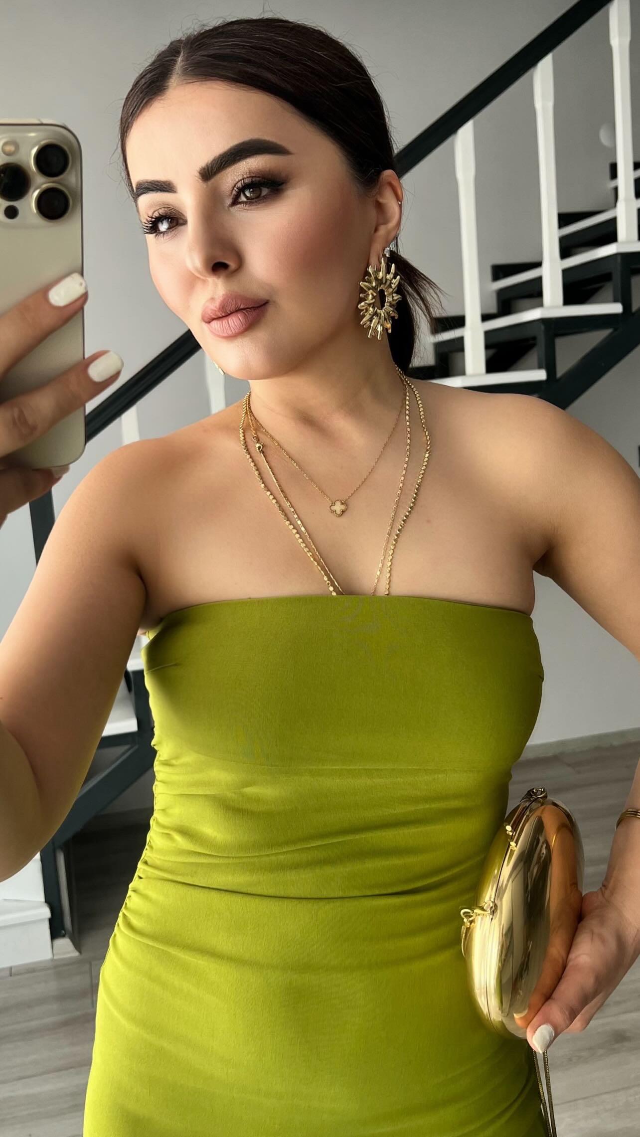 Olive Straplez Bel Gipe Detaylı Yırtmaçlı Elbise