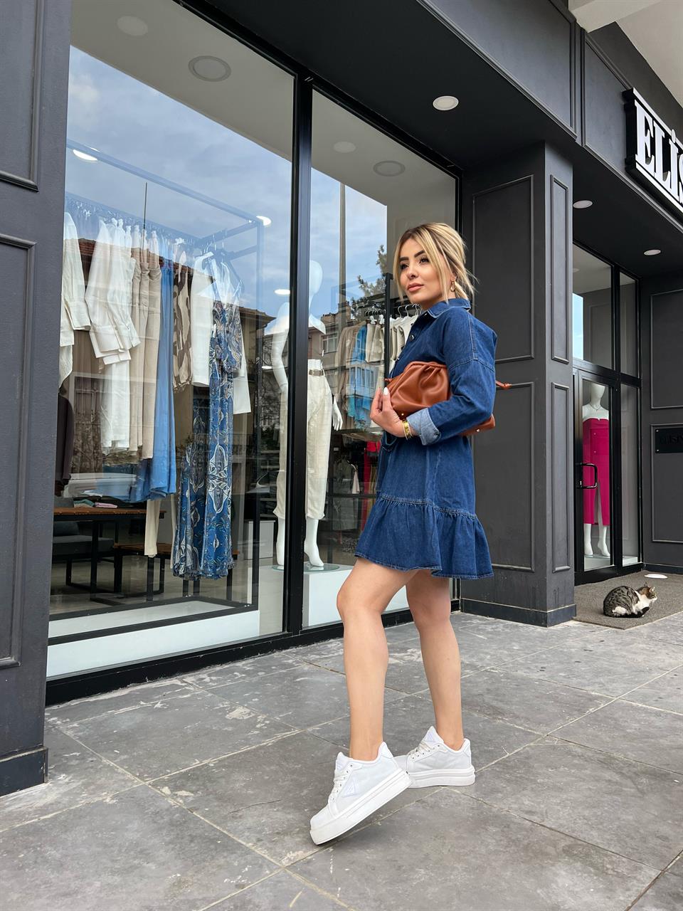 Front Buttoned Belted Denim Dress