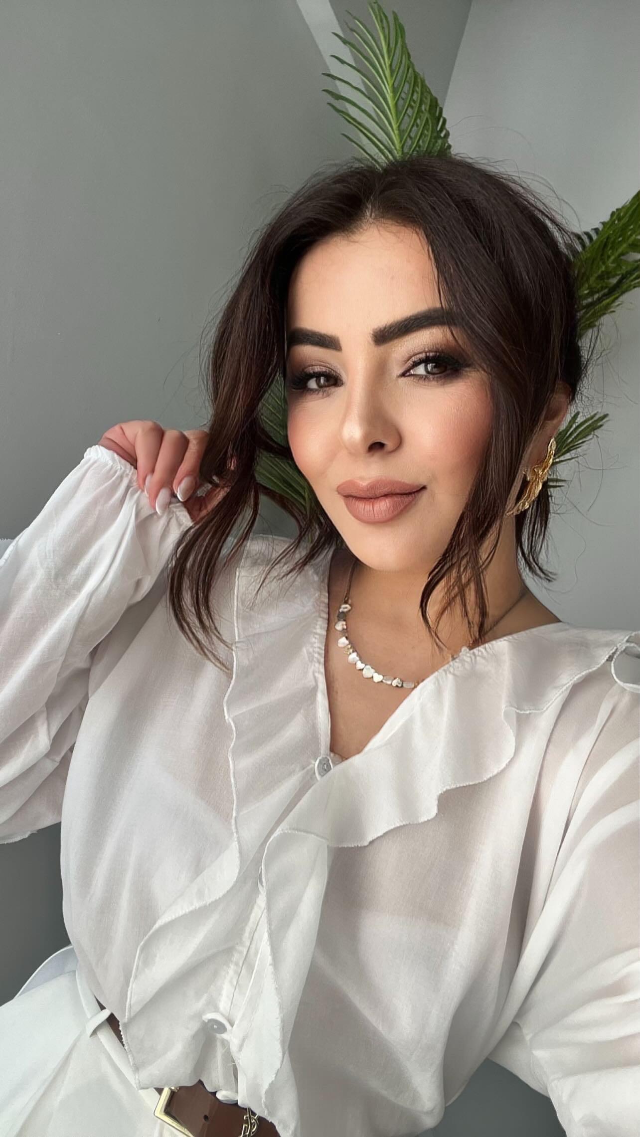 Original Brand White Ruffled Shirt