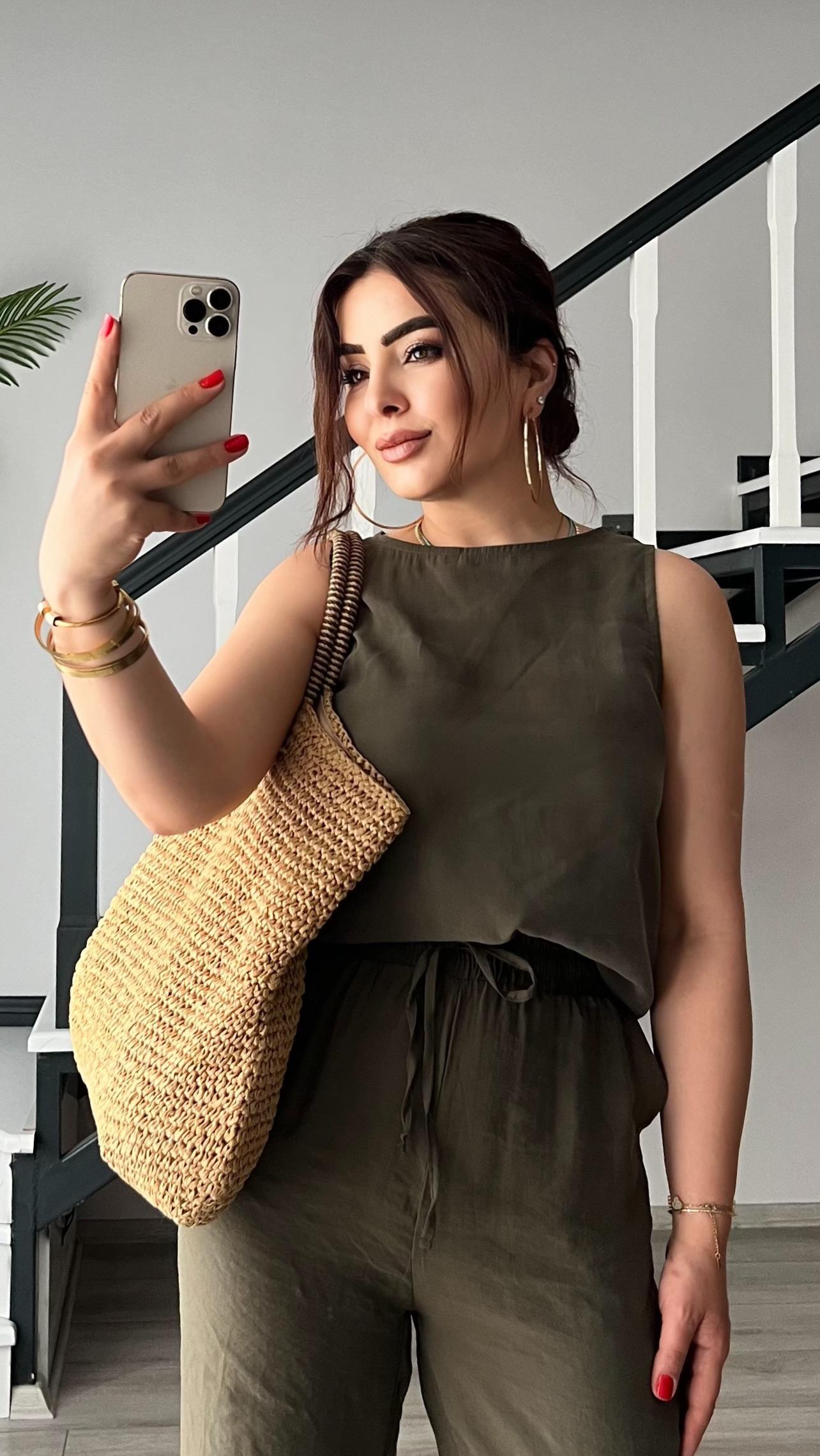Orjinal Marka Haki Modal Kumaş Kolsuz Bluz-Pantolon Takım 