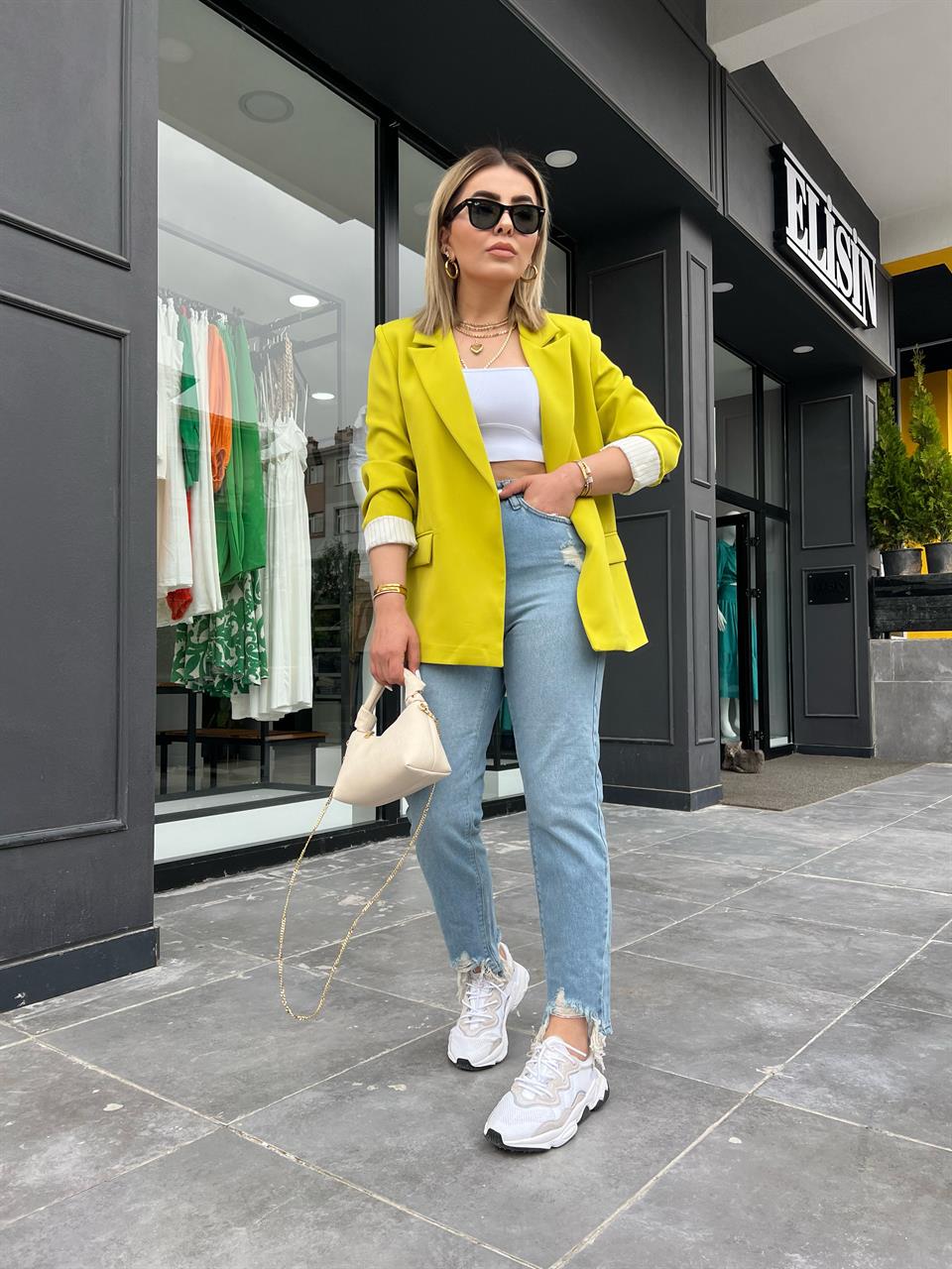 Paça Lazer Kesim Mom Jean