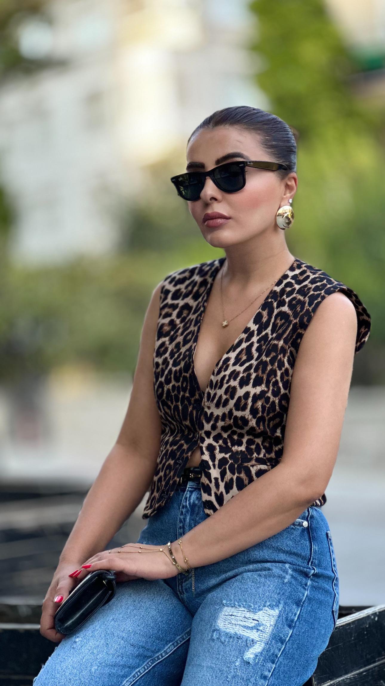 Premium Leopard Print Button-Down Vest