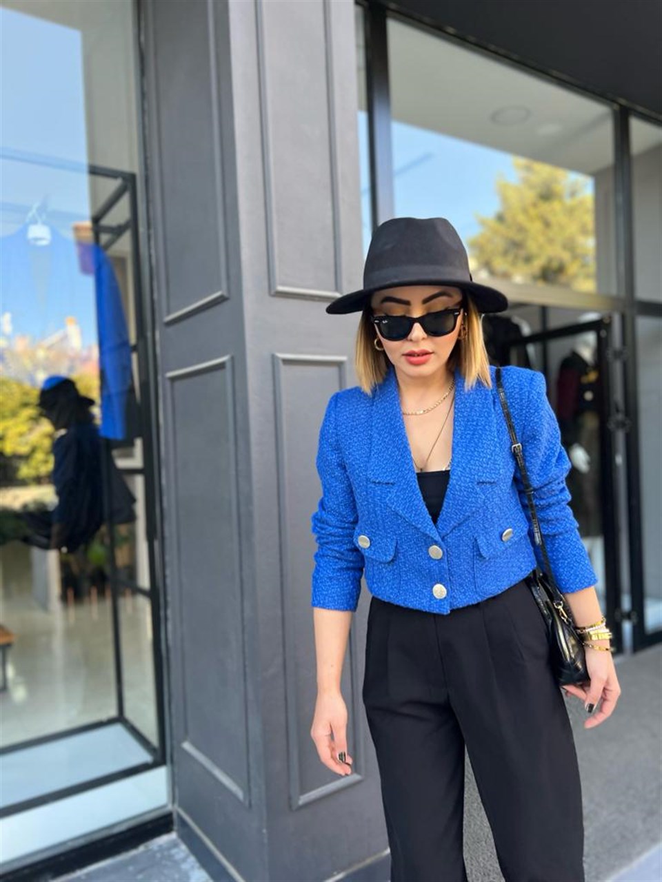 Saks Buklet Kısa Ceket