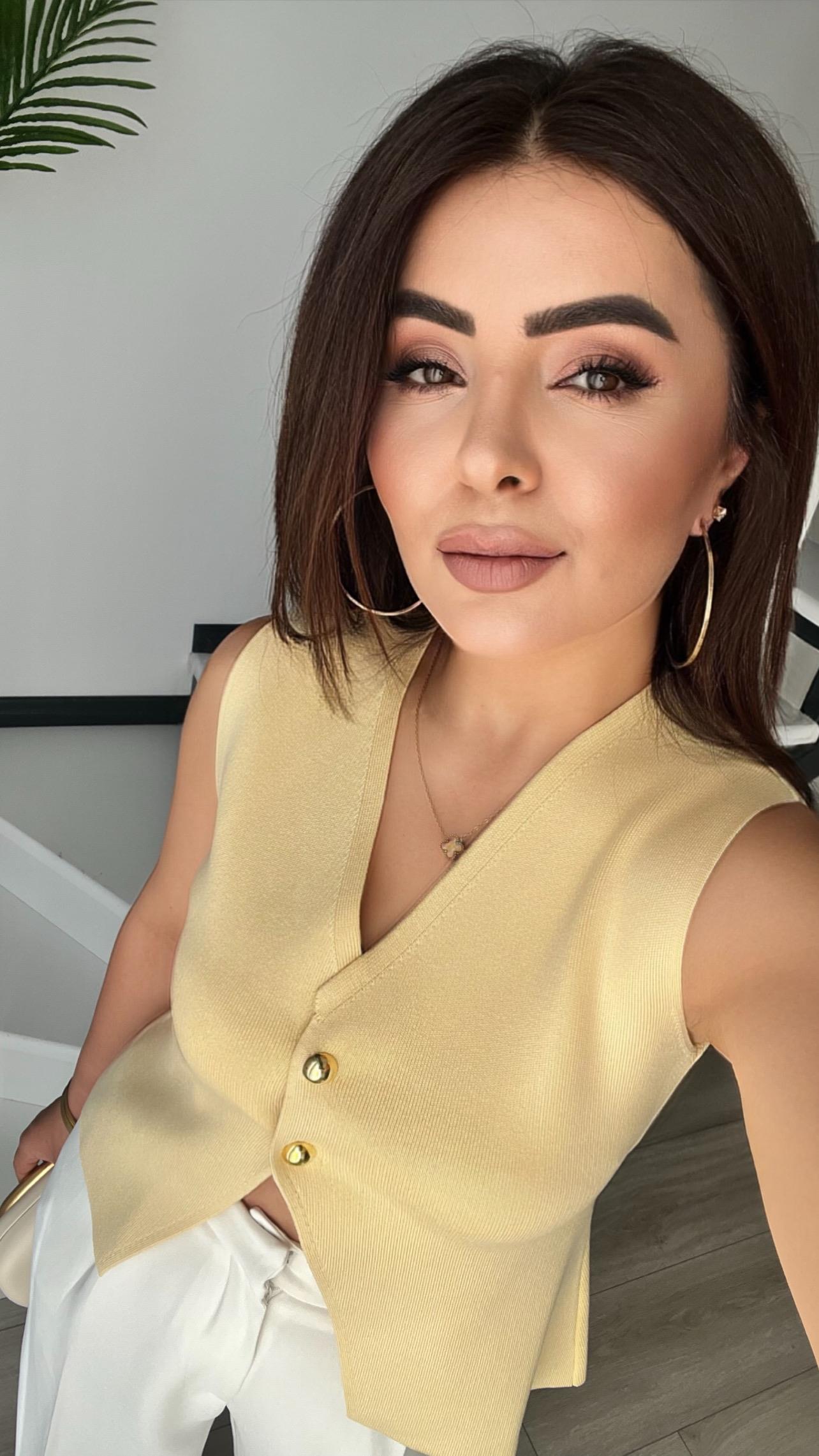Sarı Gold Düğme Çelik Triko Yelek