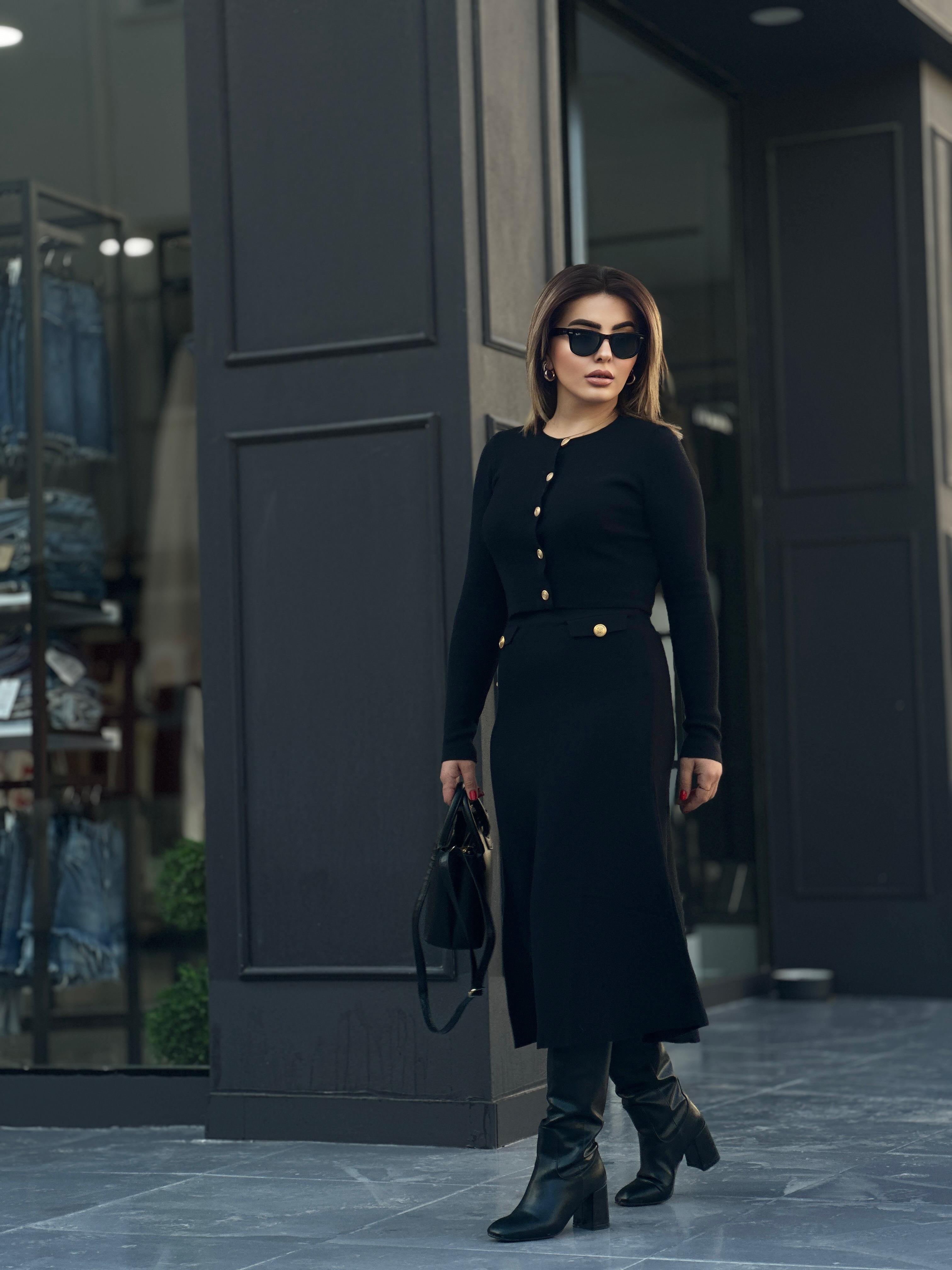 Black Steel Knit Buttoned Pocket A-Skirt Set