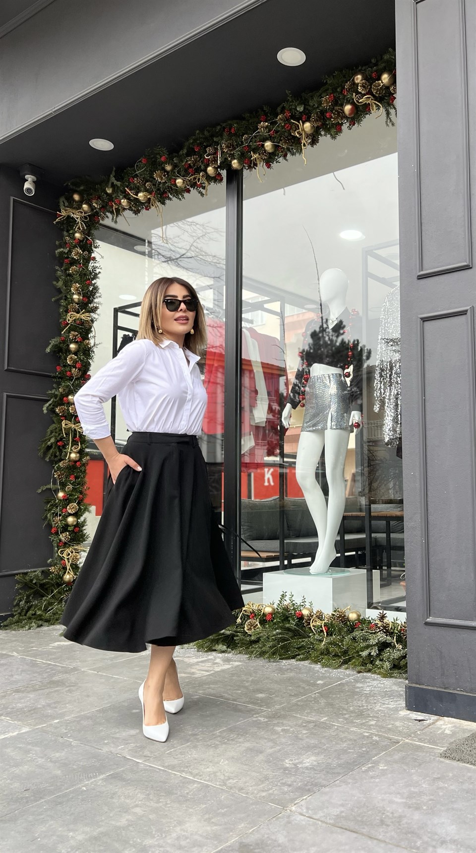 Black Pocket Detail Flared Skirt