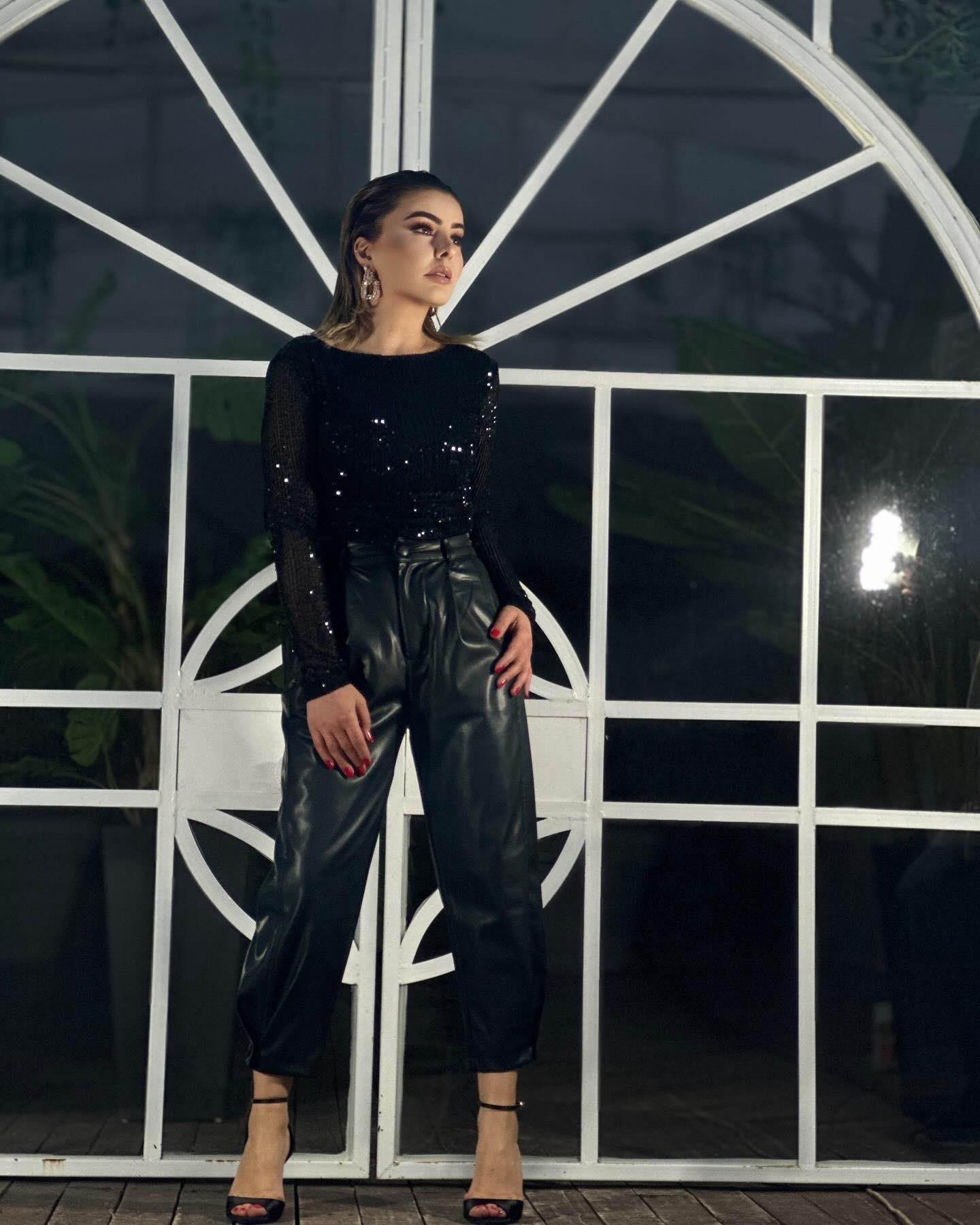 Black Leather Button-Down Slouchy Pants