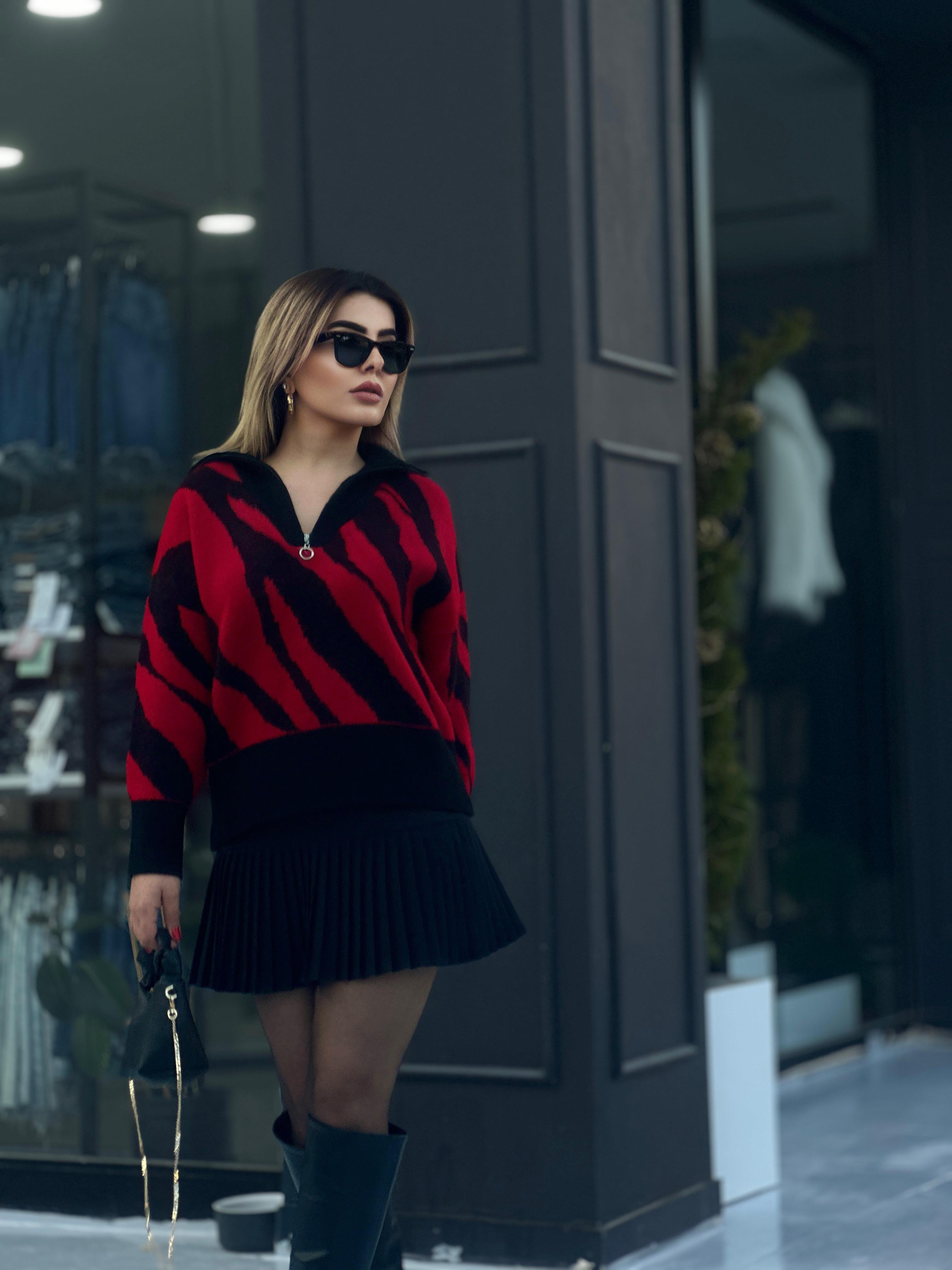 Black Double Pleated Mini Skirt