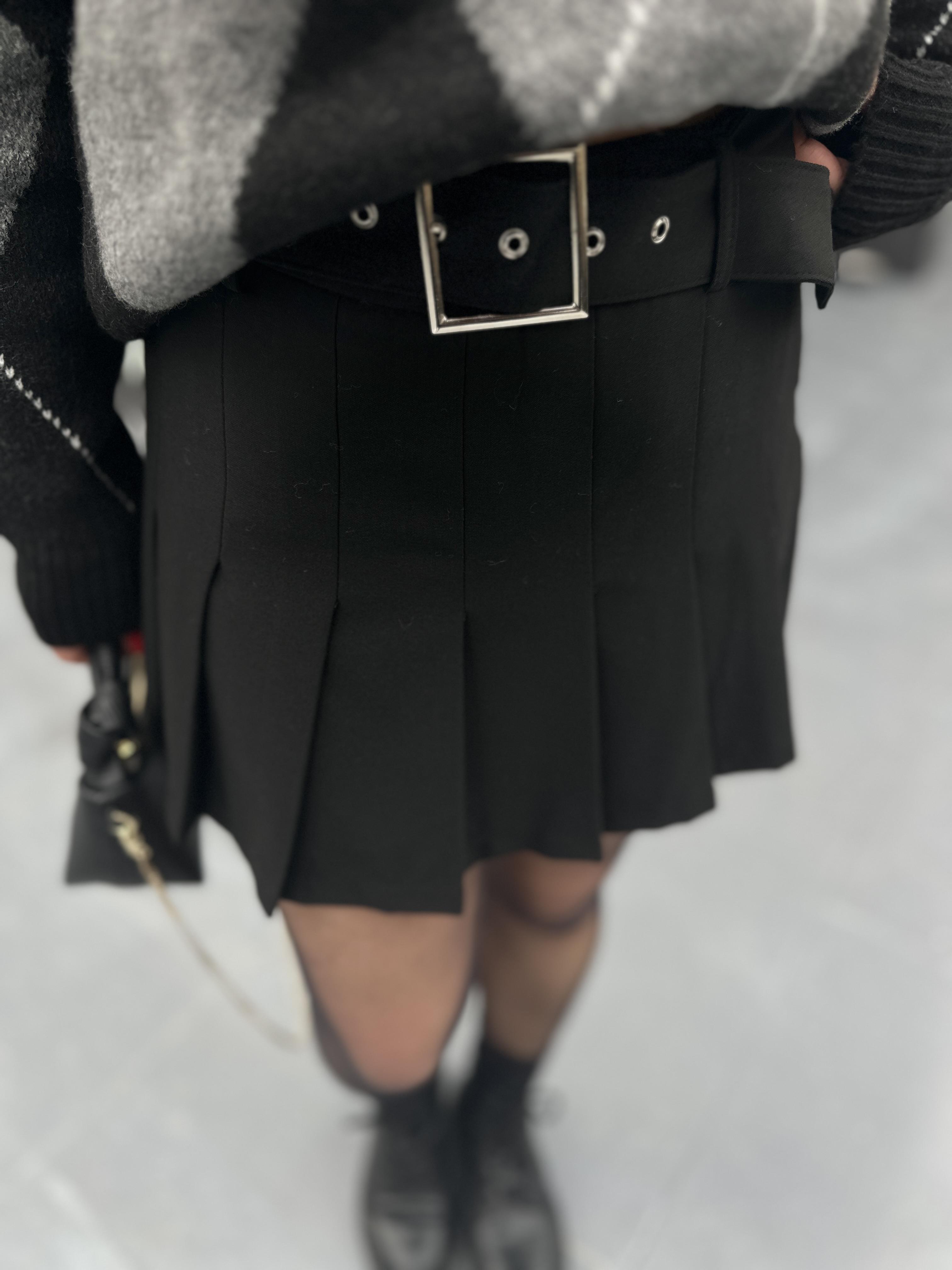 Black Self-Belted Shorts Lined Pleated Skirt