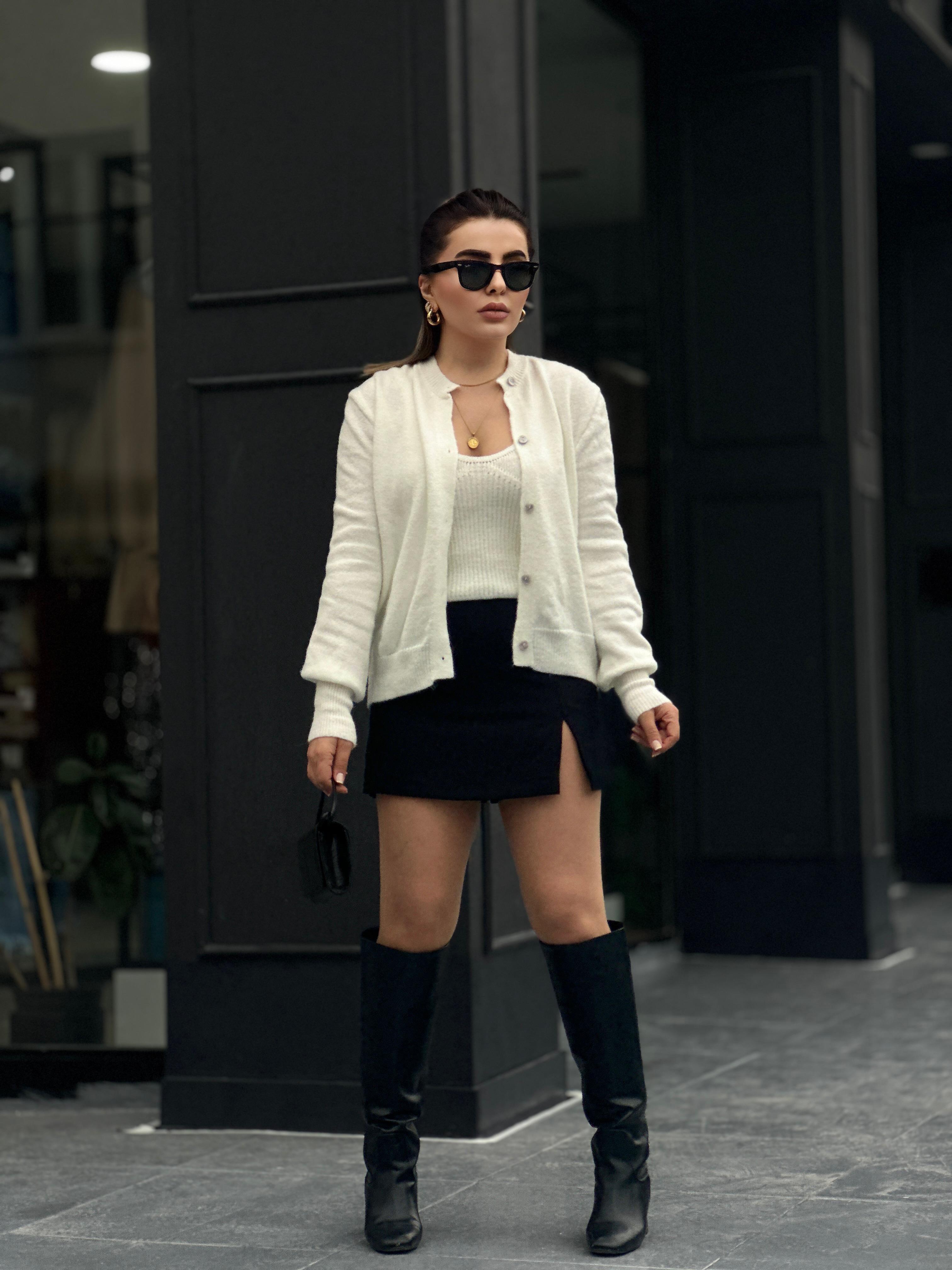 Black Mini Slit Short Skirt