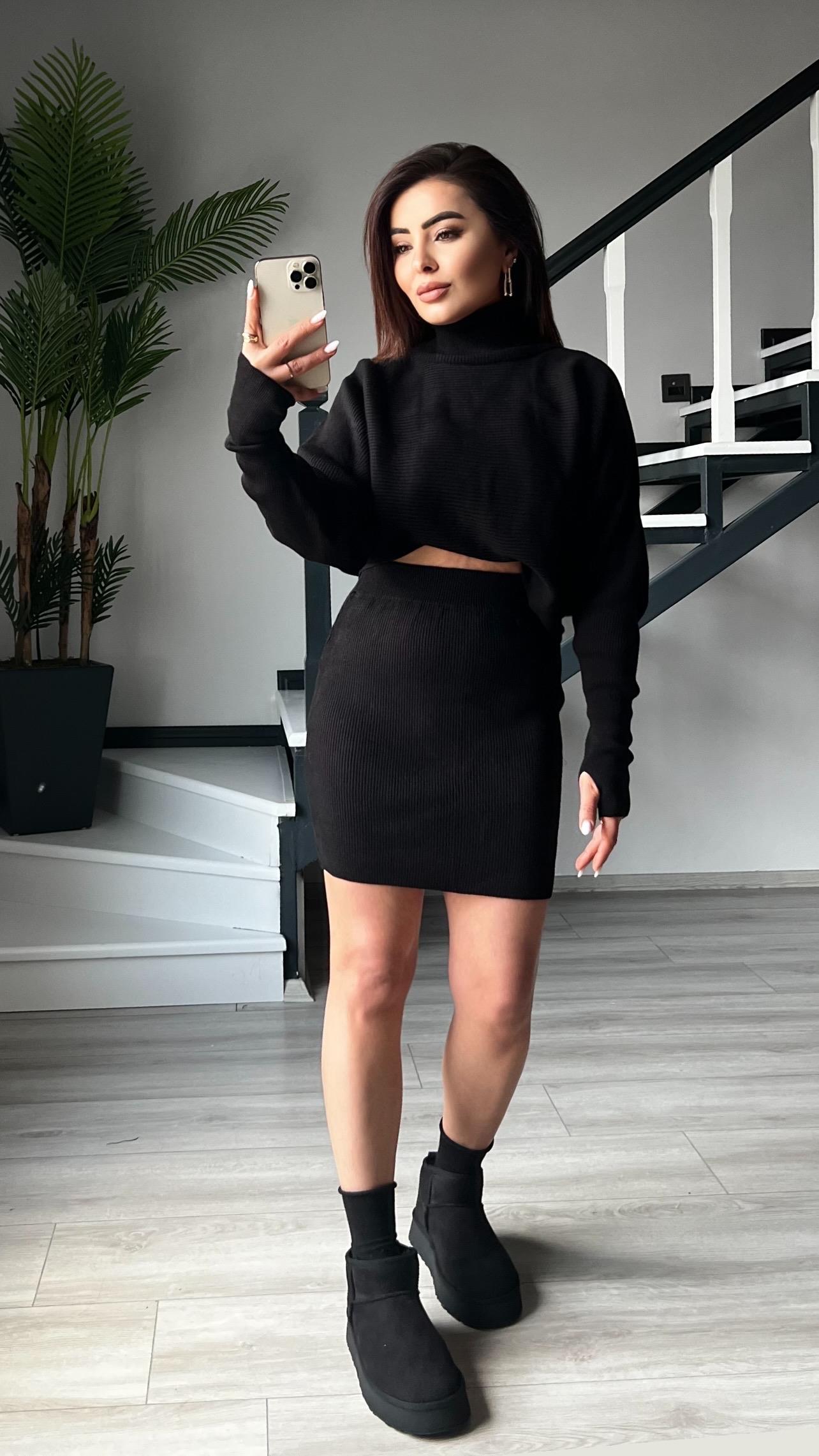 Black Fingerless Batwing Sleeve Knit Set