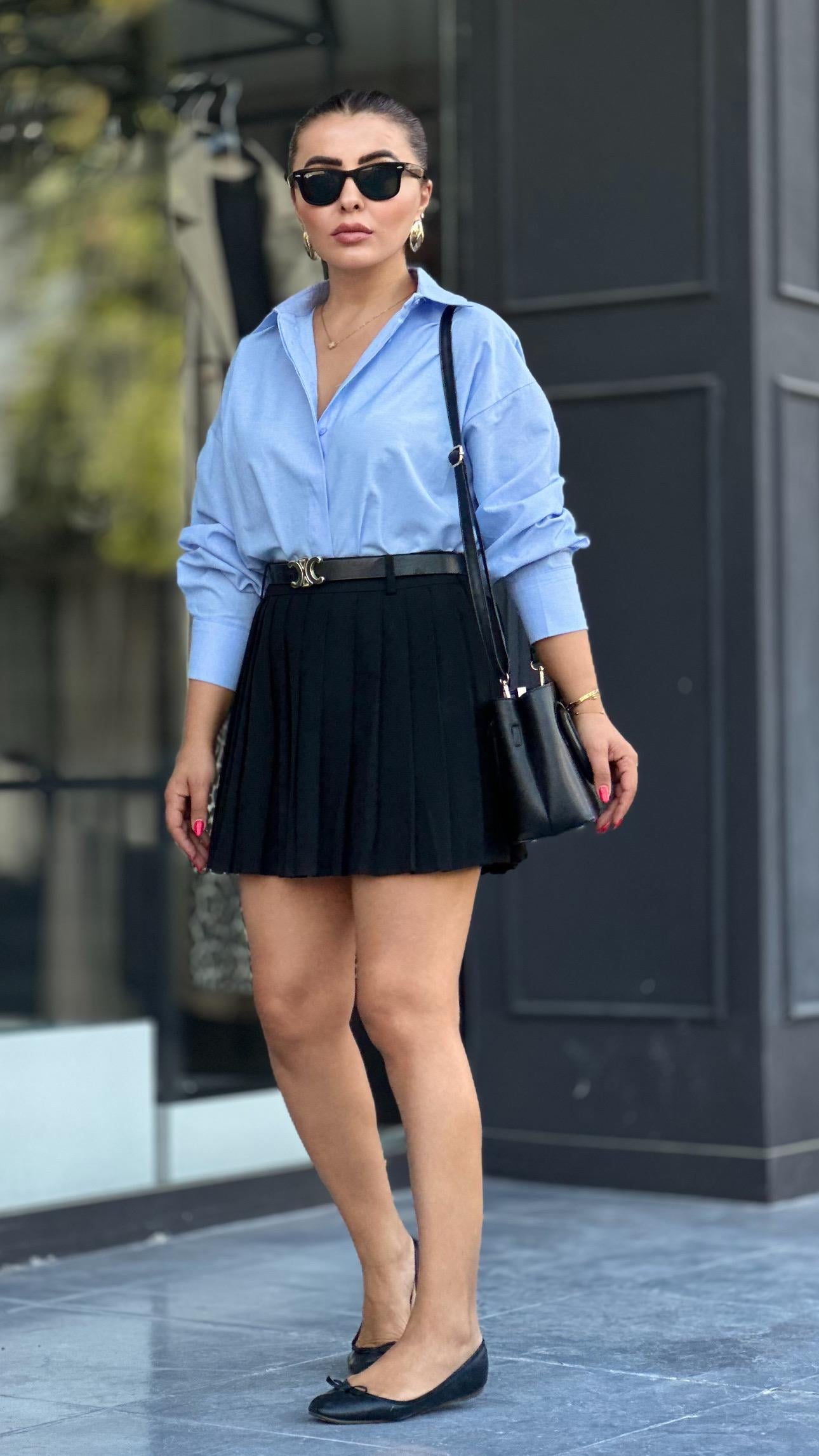 Black Premium Pleated Skirt