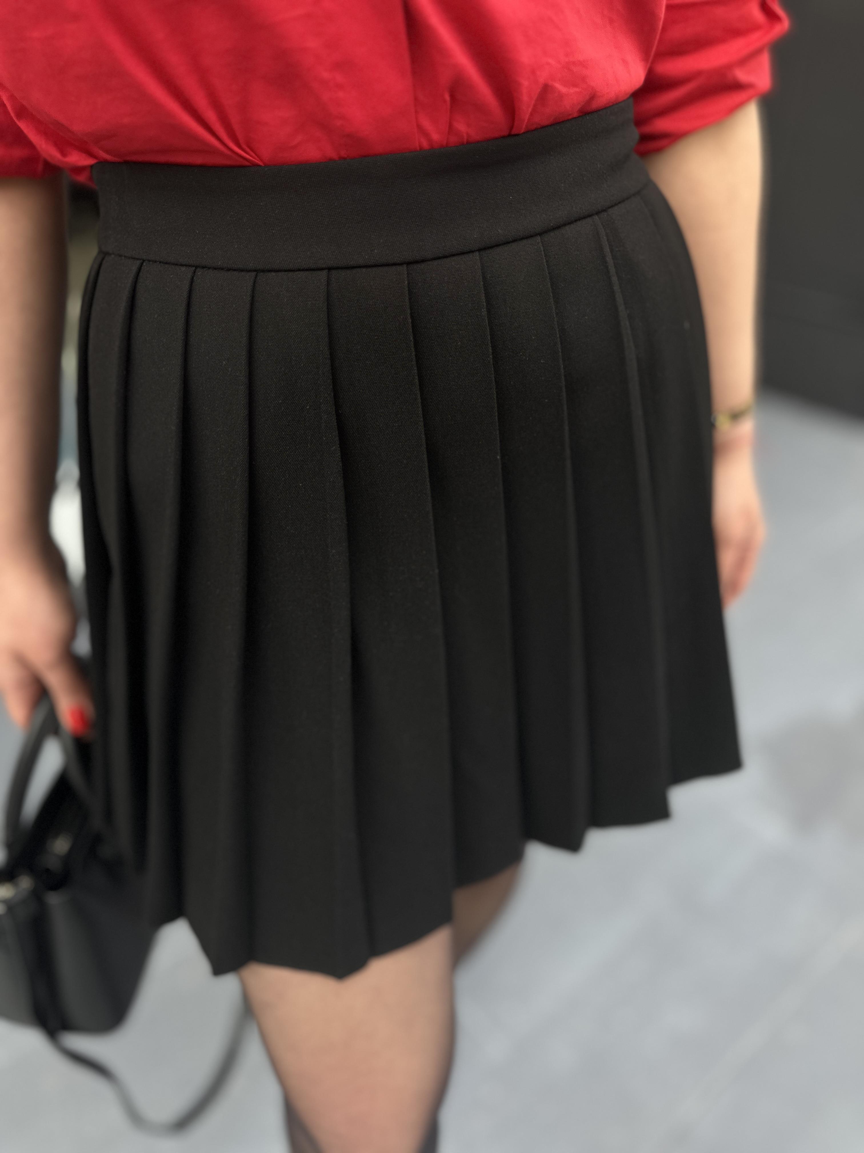Black Premium Pleated Mini Skirt