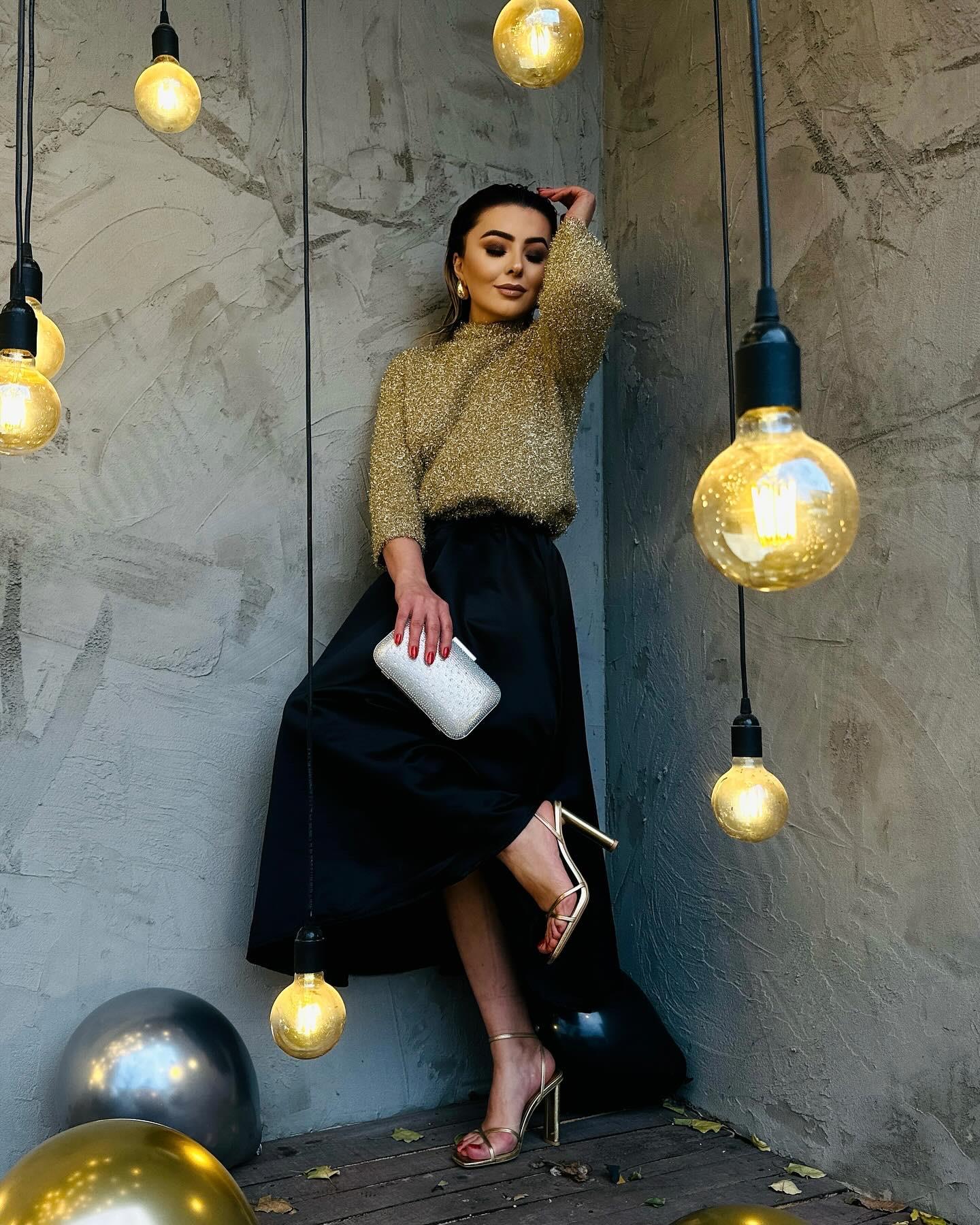 Black Taffeta Balloon Skirt