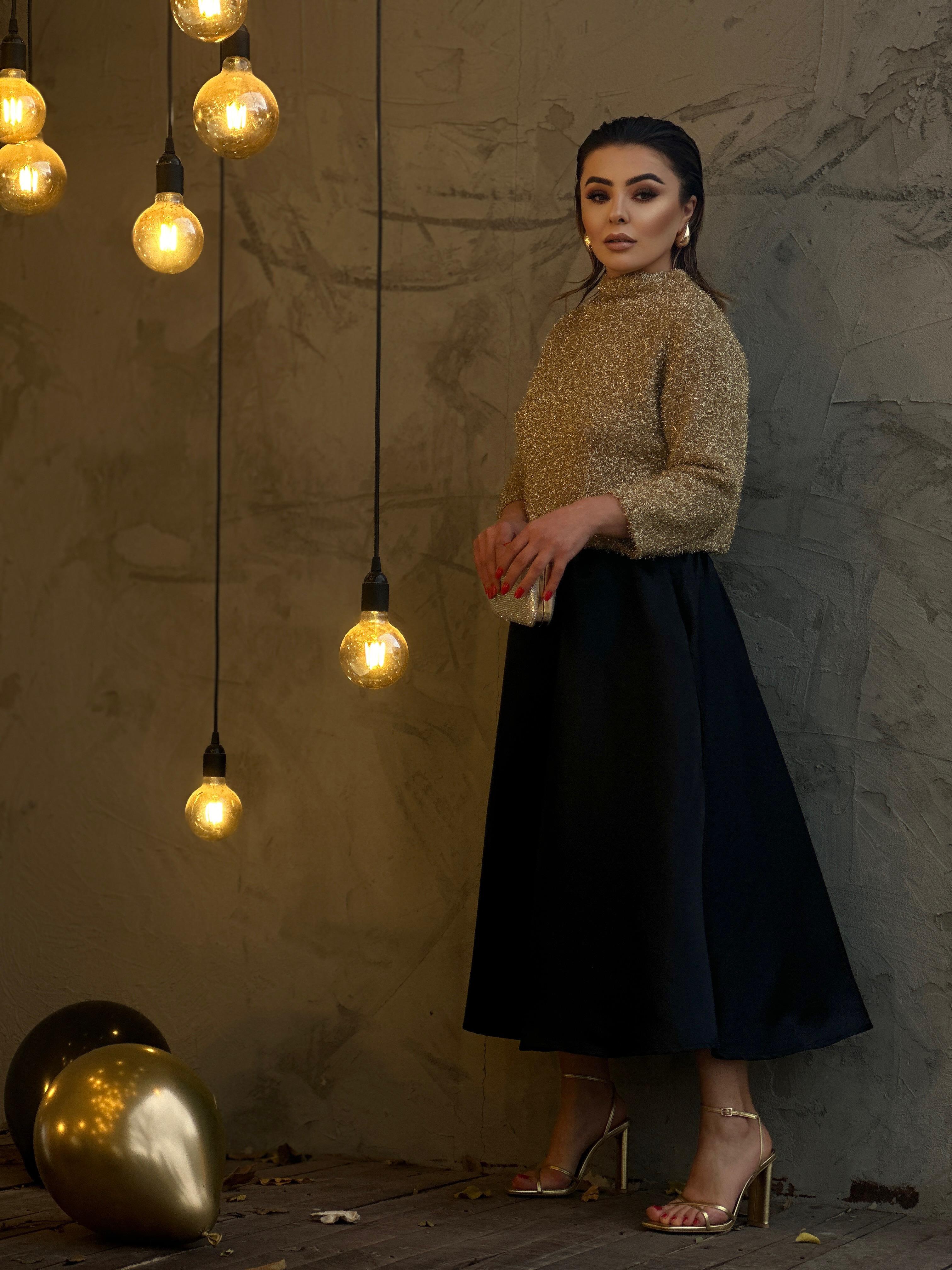 Black Taffeta Balloon Skirt