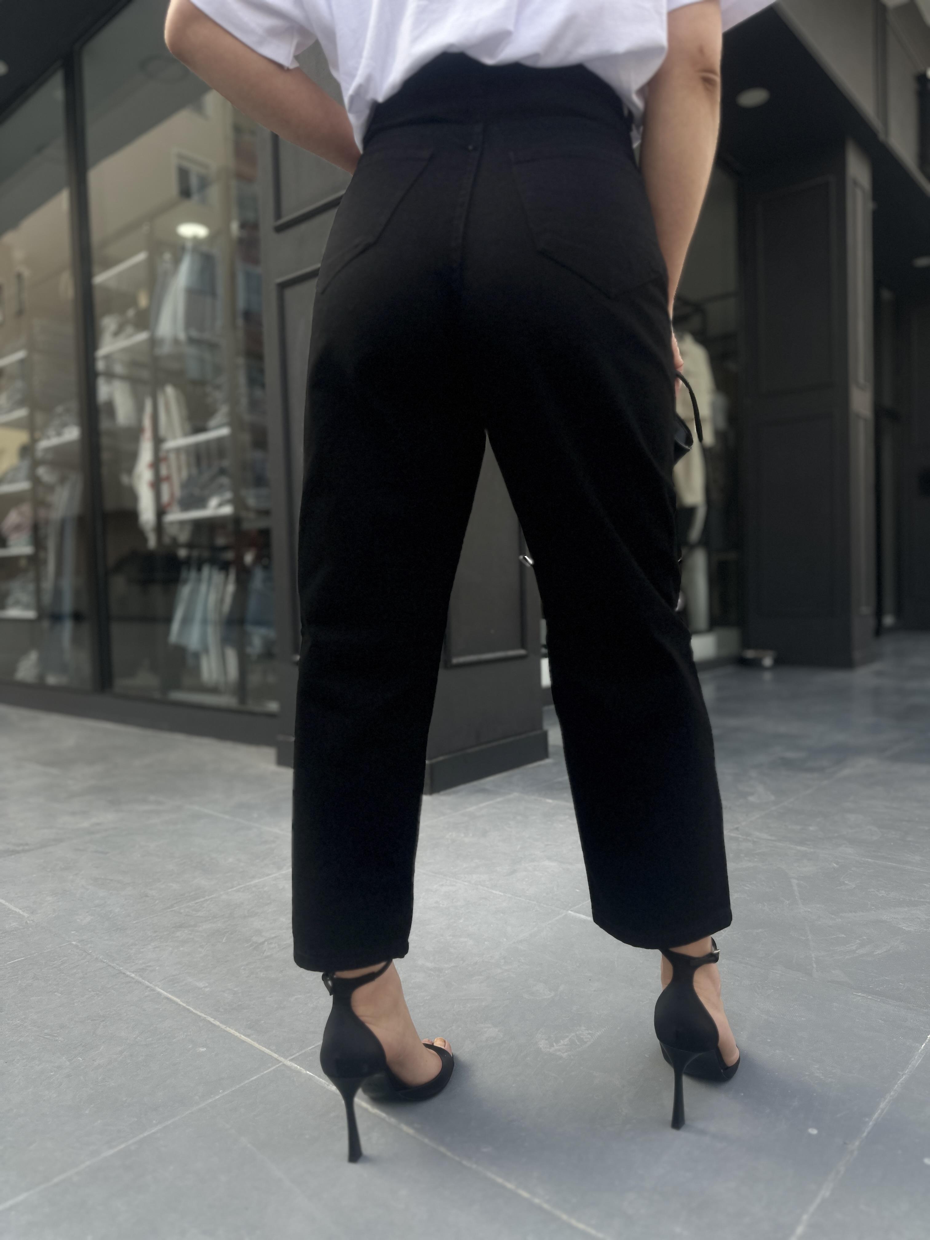 Siyah Ultra Yüksek Bel Slouchy Jean