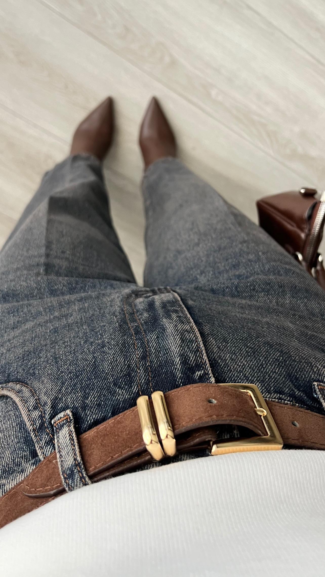 Süet Kemerli Antik Yıkama Skater Jean