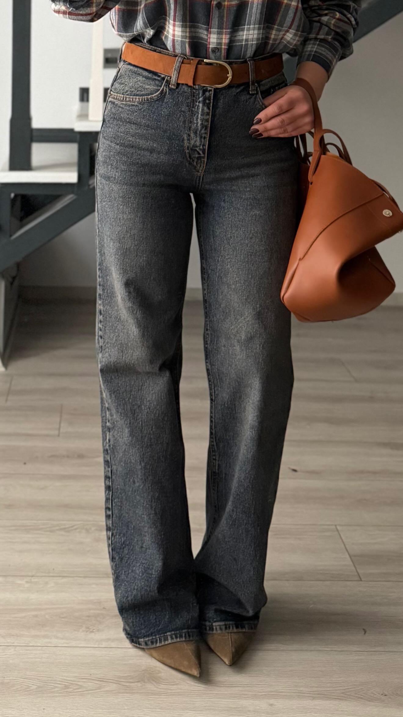 Süet Kemerli Eskitme Yıkamalı Straight Jean
