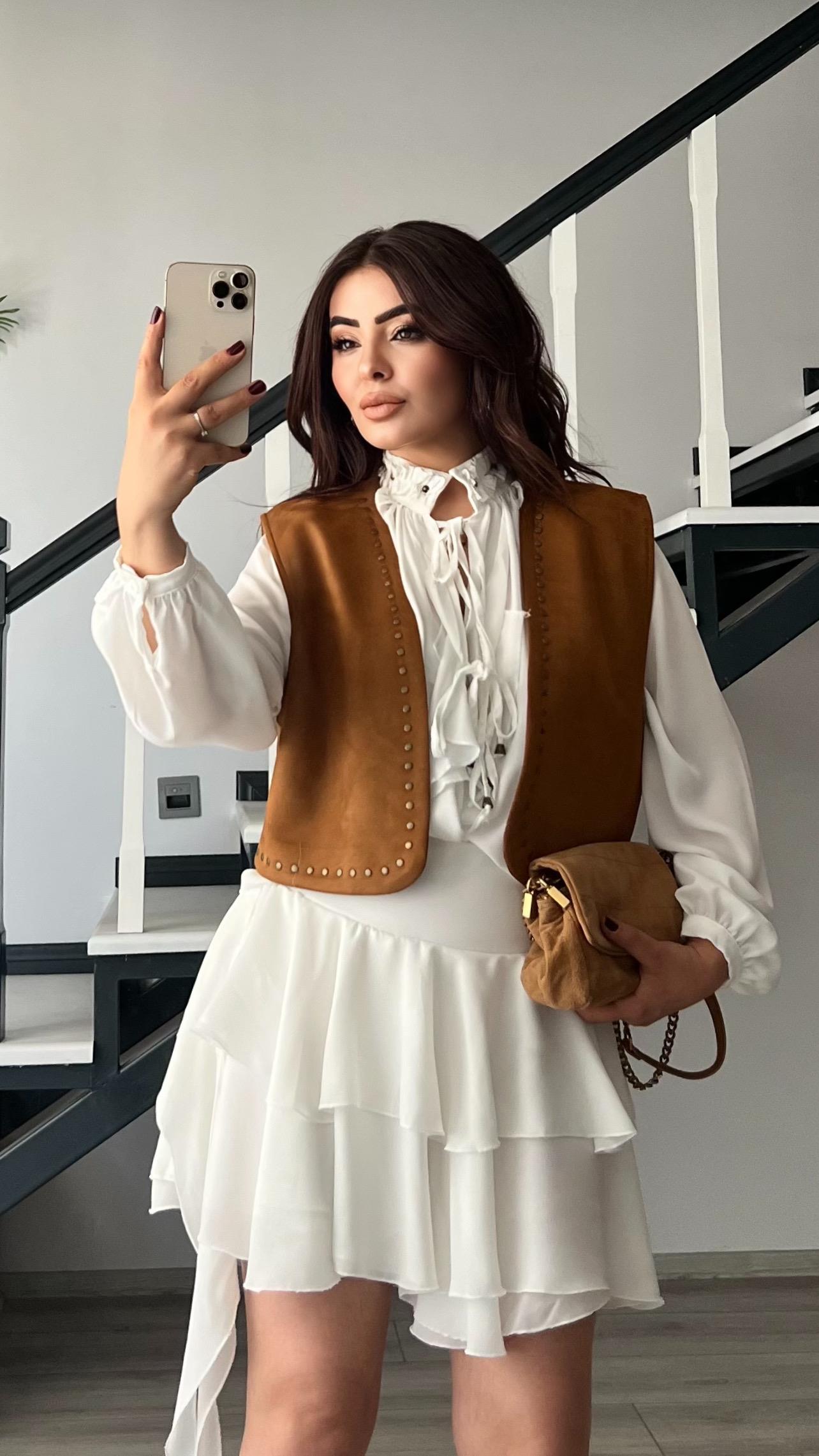 Taba Zımbalı Süet Yelek