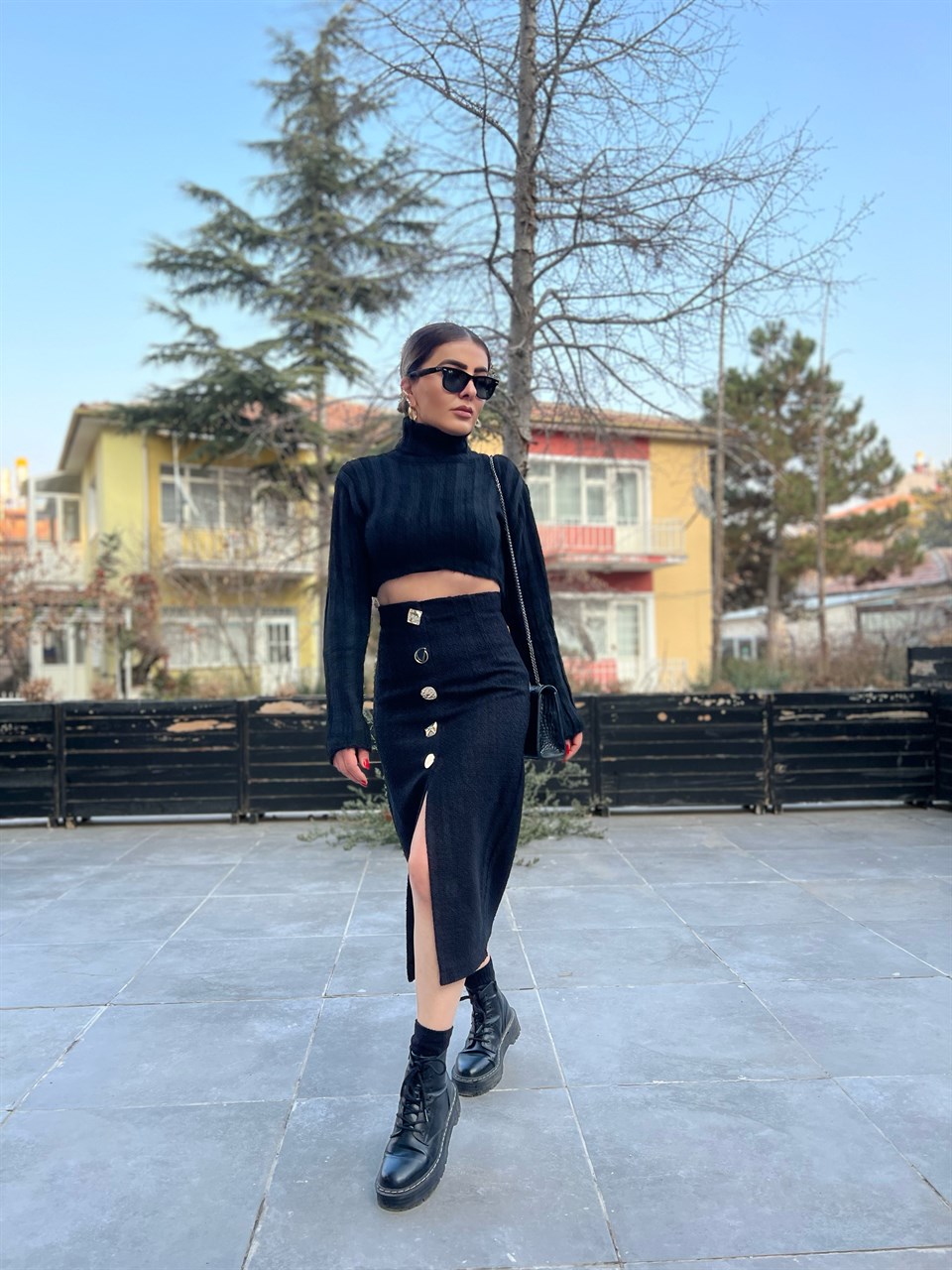 Tweed Buttoned Skirt