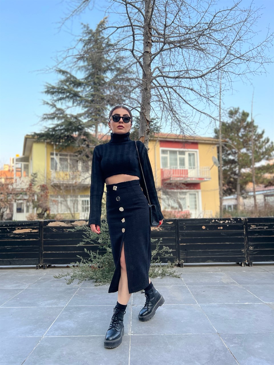 Tweed Buttoned Skirt