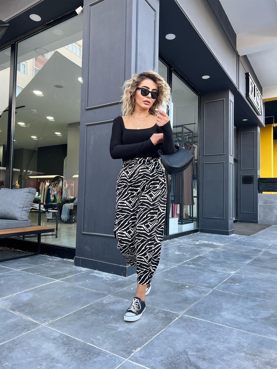Zebra Desen Paça Düğmeli Slouchy Pantolon