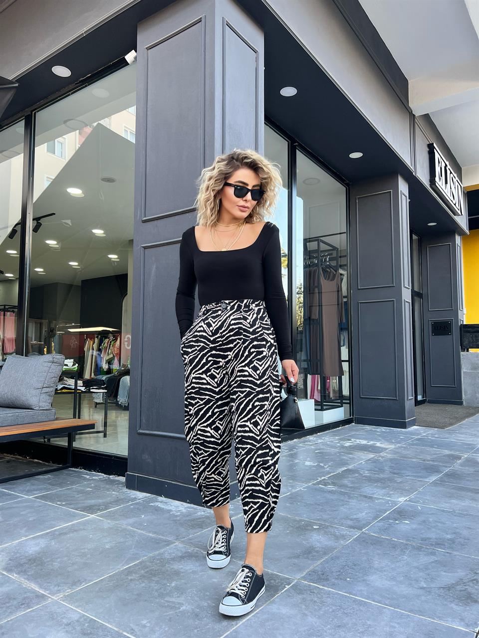 Zebra Desen Paça Düğmeli Slouchy Pantolon