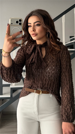 Acı Kahve Bağlama Detaylı Dantel Bluz