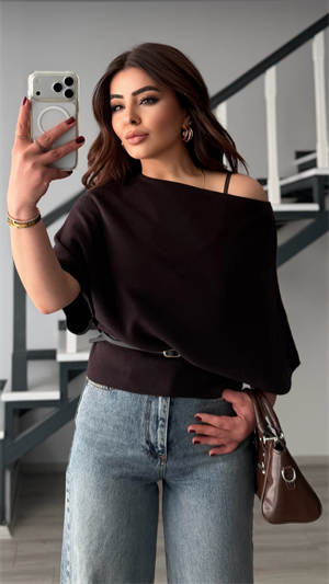 Dark Brown Boat Neck Batwing Sleeve Belted Knit Blouse