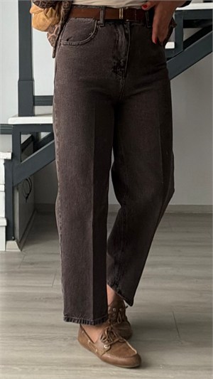 Washed Dark Brown Belted Skater Jeans