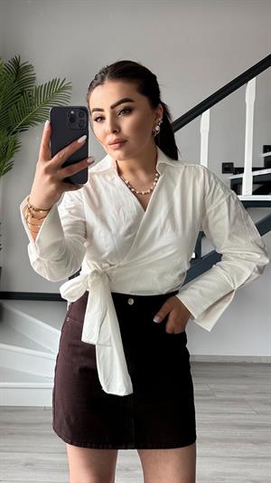 Beyaz Bağlama Detaylı Poplin Gömlek 