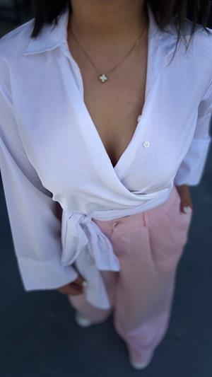 White Poplin Shirt with Belt Detail