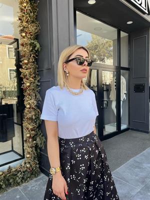 Beyaz Bisiklet Yaka Tshirt