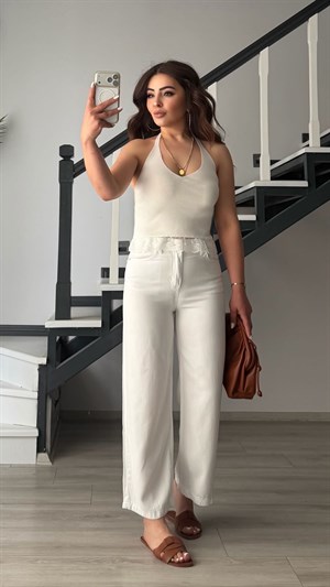White Lace V-Neck Halter Knit Blouse