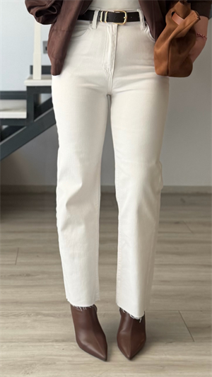 Beyaz Full Likra Boy Fit Jean