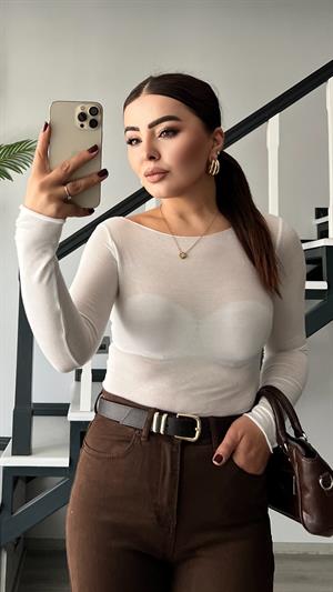 Beyaz Modal Kayık Yaka Transparan Bluz