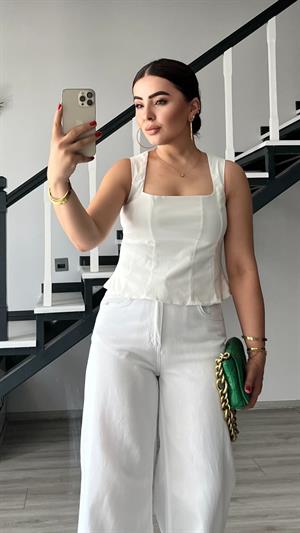 Beyaz Peplum Korse Bluz