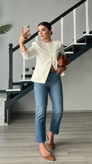 Beyaz Premium Vatkalı Marka Model Ceket