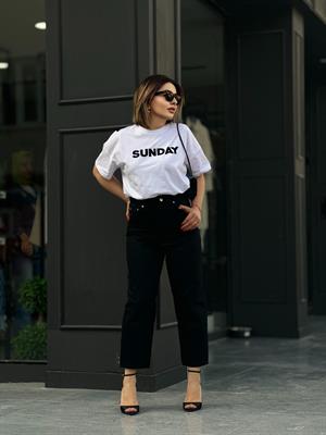 White Sunday Print T-shirt
