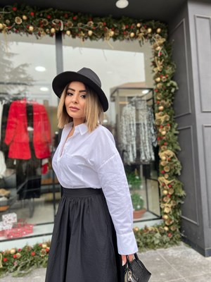 Beyaz Tek Cepli Poplin Gömlek