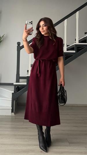 Bordo Dik Yaka Kuşaklı Fitilli Triko Elbise