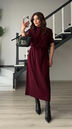 Bordo Dik Yaka Kuşaklı Fitilli Triko Elbise