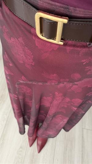 Bordo Kemerli Çiçek Motifli Astarlı Asimetrik Tül Etek