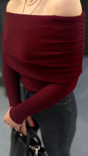 Bordo Madonna Yaka Yanı Büzgülü Bluz